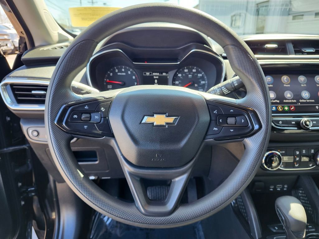Used 2023 Chevrolet TrailBlazer LT w/ Convenience Package image 25