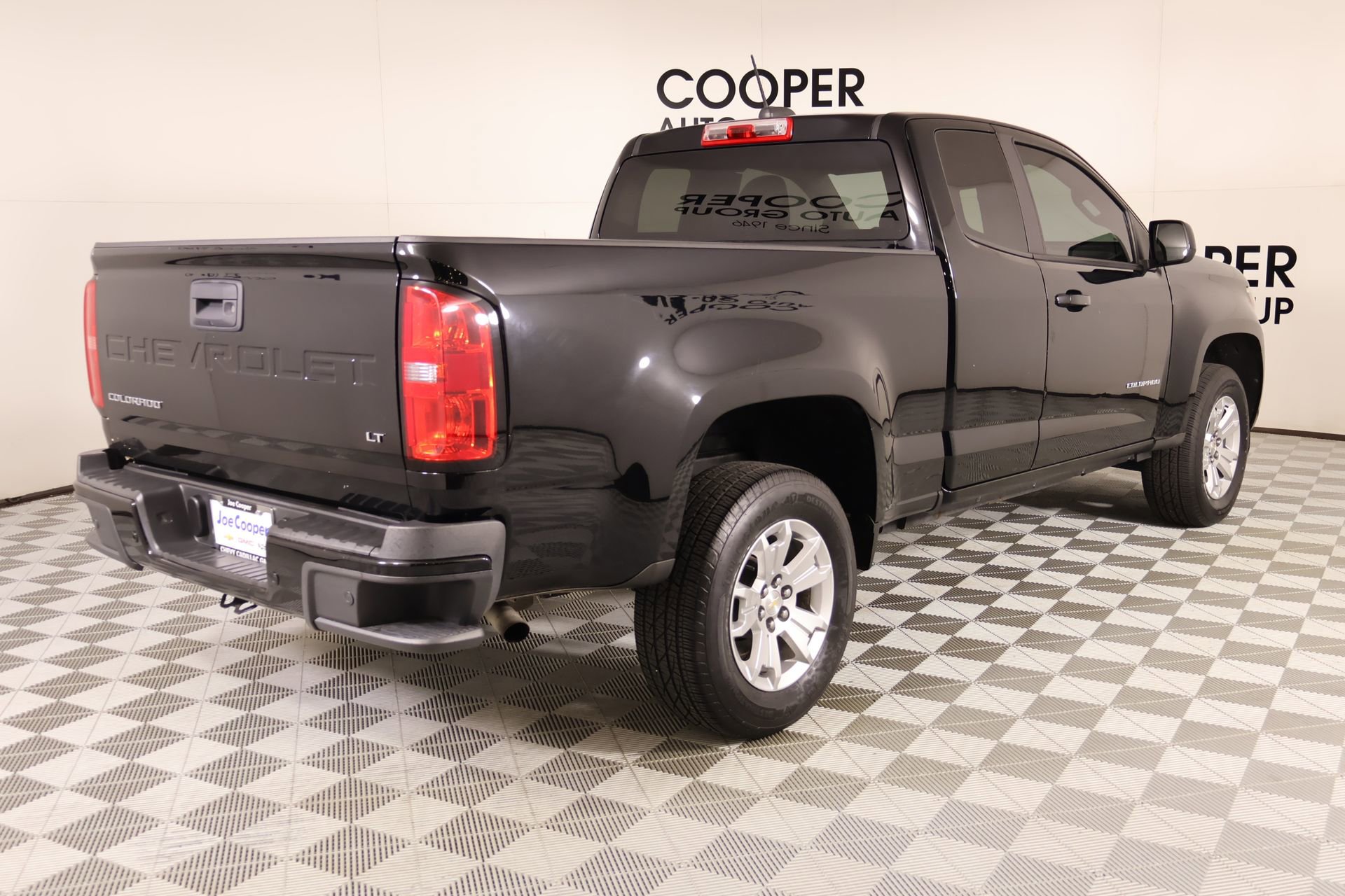Used 2021 Chevrolet Colorado LT w/ Fleet Safety Package RWD image 19