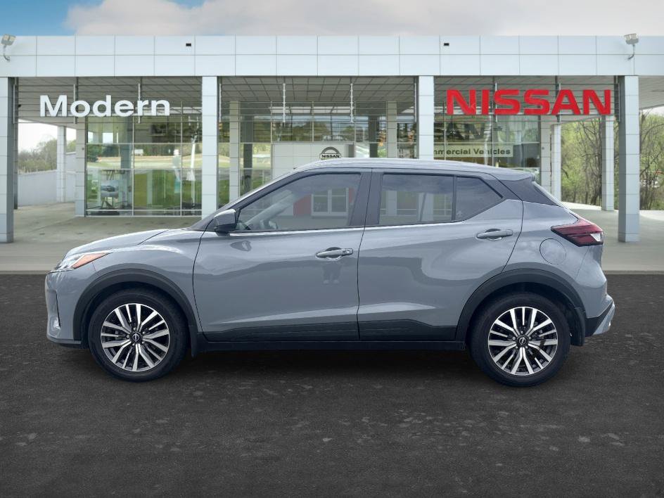 Certified 2024 Nissan Kicks SV FWD image 2