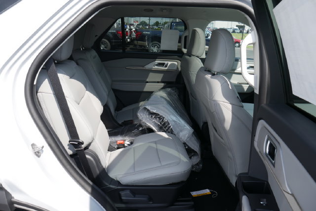 New 2026 Ford Explorer Active w/ Active Comfort Package AWD/4WD image 27