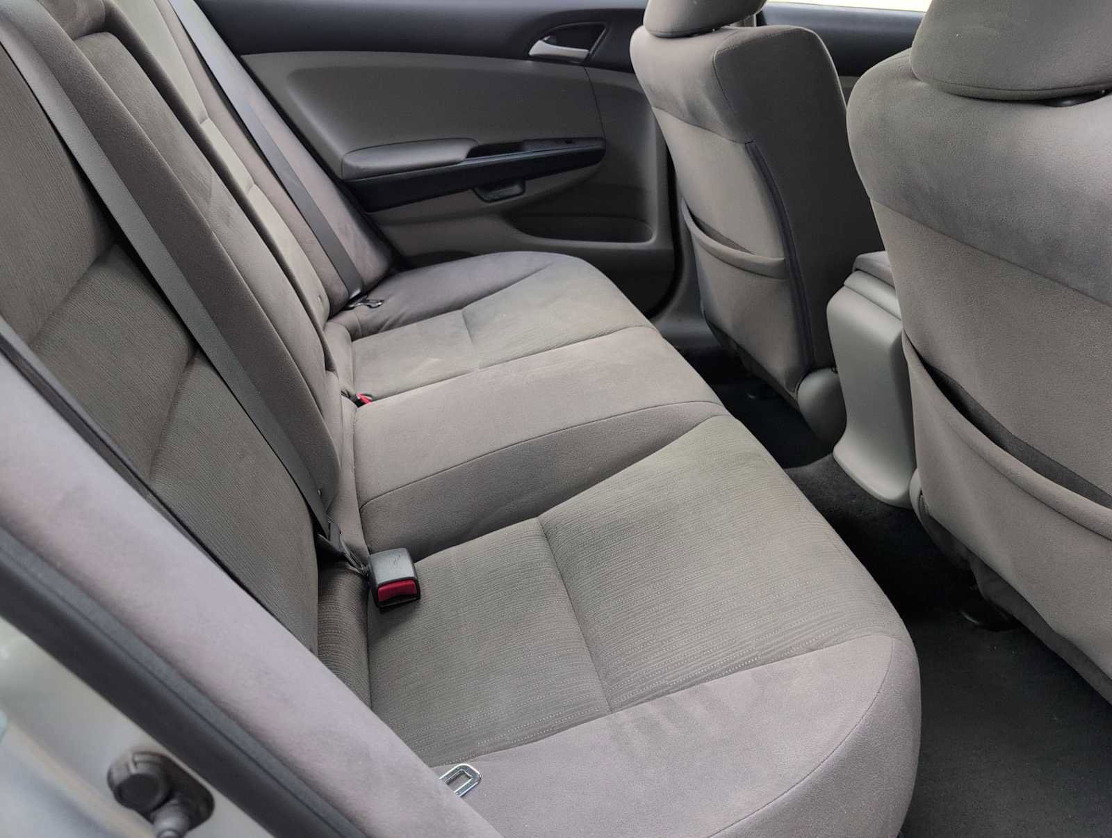 Used 2011 Honda Accord LX image 18
