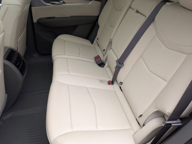 Used 2024 Cadillac XT5 Premium Luxury w/ LPO, Floor Liner Package AWD/4WD image 22