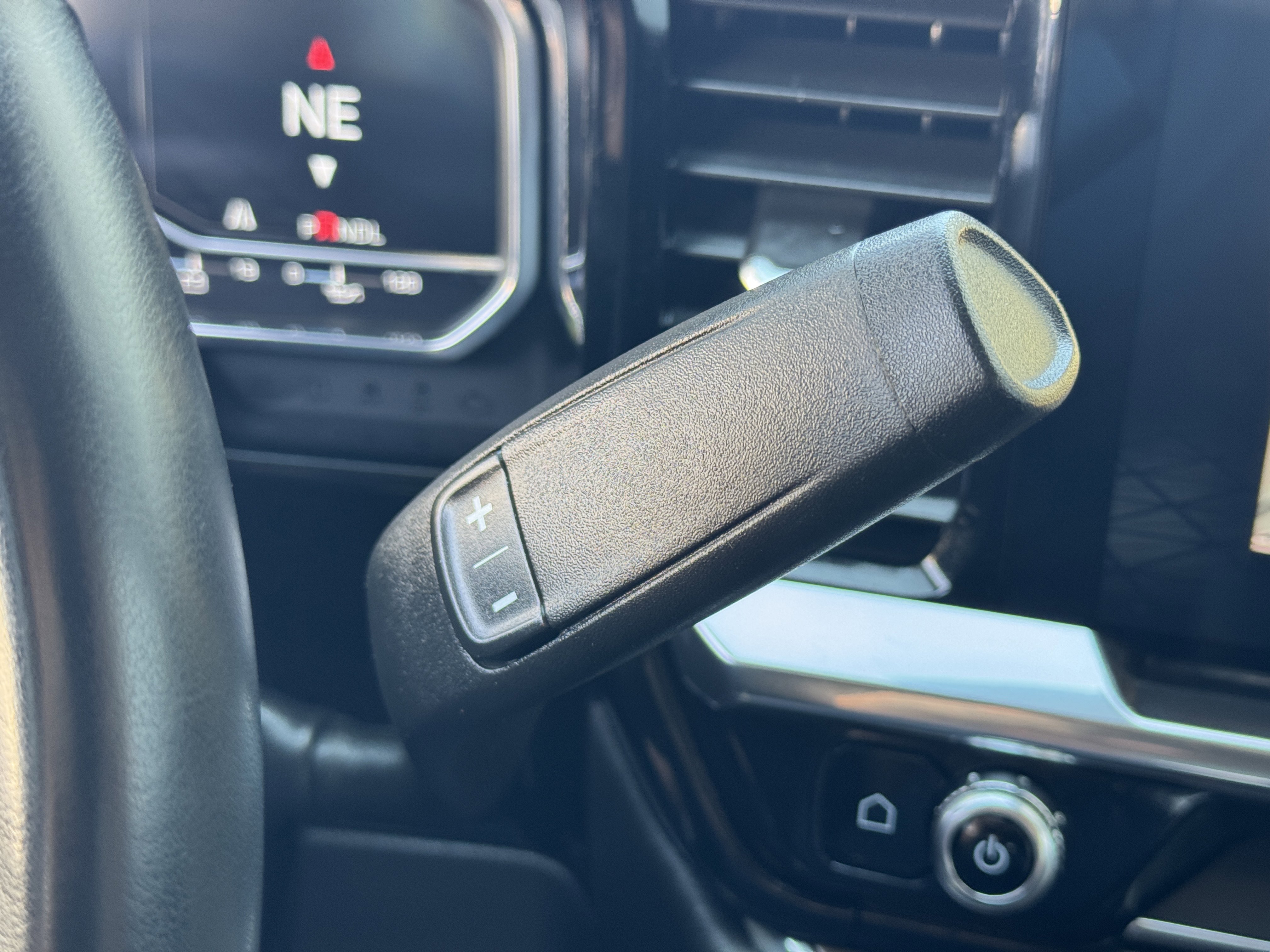 Certified 2024 GMC Sierra 1500 SLT image 31