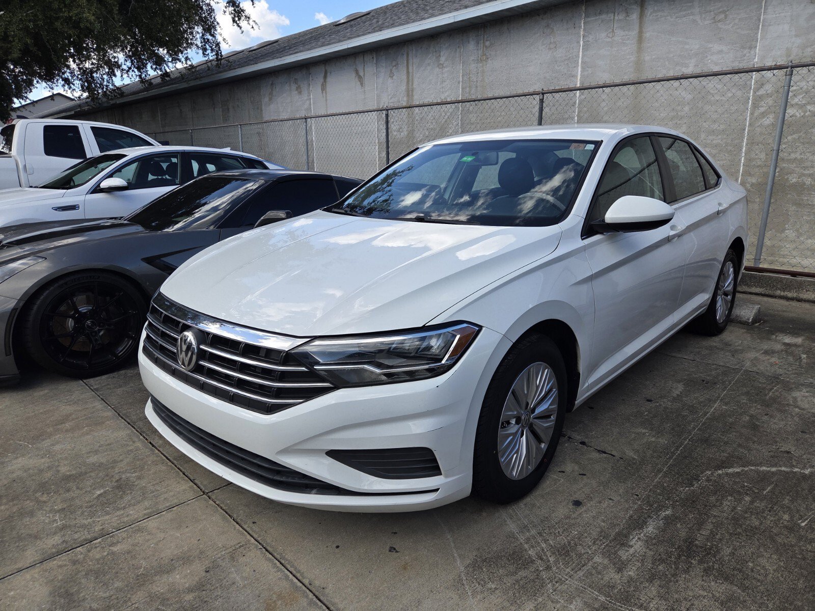 Used 2019 Volkswagen Jetta S w/ Driver Assistance Package FWD image 3
