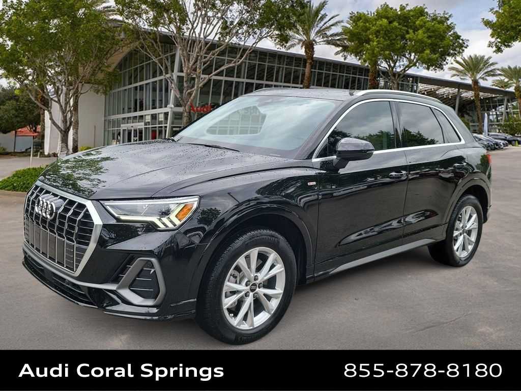 Certified 2025 Audi Q3 2.0T Premium w/ Convenience Package