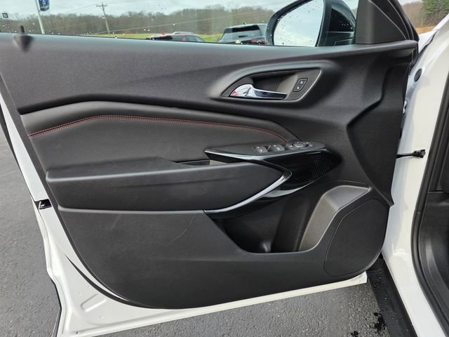 New 2026 Chevrolet Trax RS FWD image 9