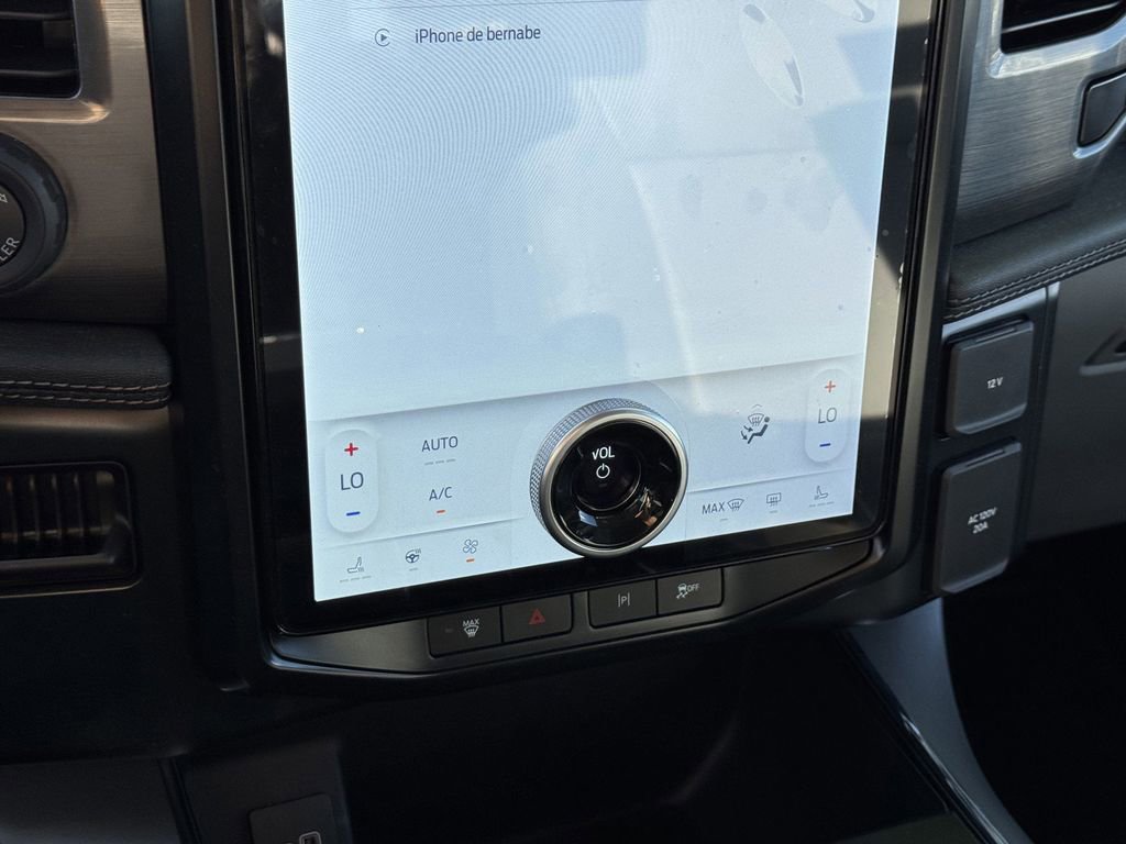 Used 2025 Ford F150 Lightning Flash image 17