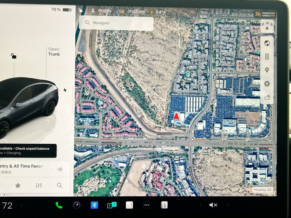 Used 2022 Tesla Model Y Long Range image 14