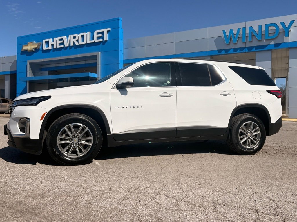 Used 2023 Chevrolet Traverse LT image 8
