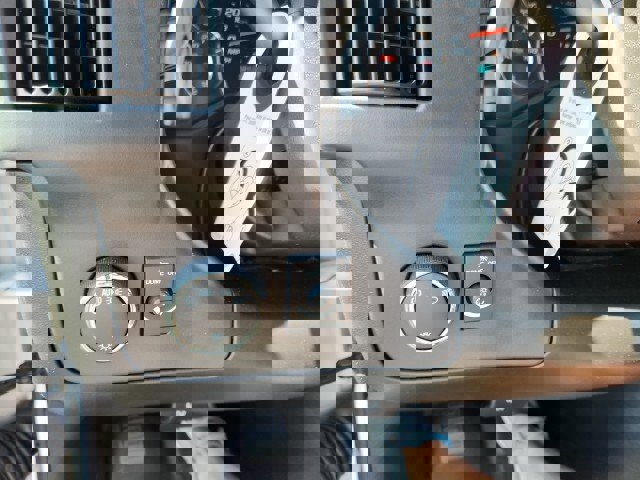 New 2025 Chevrolet Express 2500 WT w/ Enhanced Convenience Package image 20