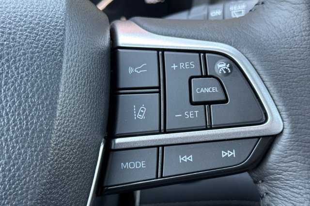 New 2026 Toyota Sienna XLE AWD/4WD image 29