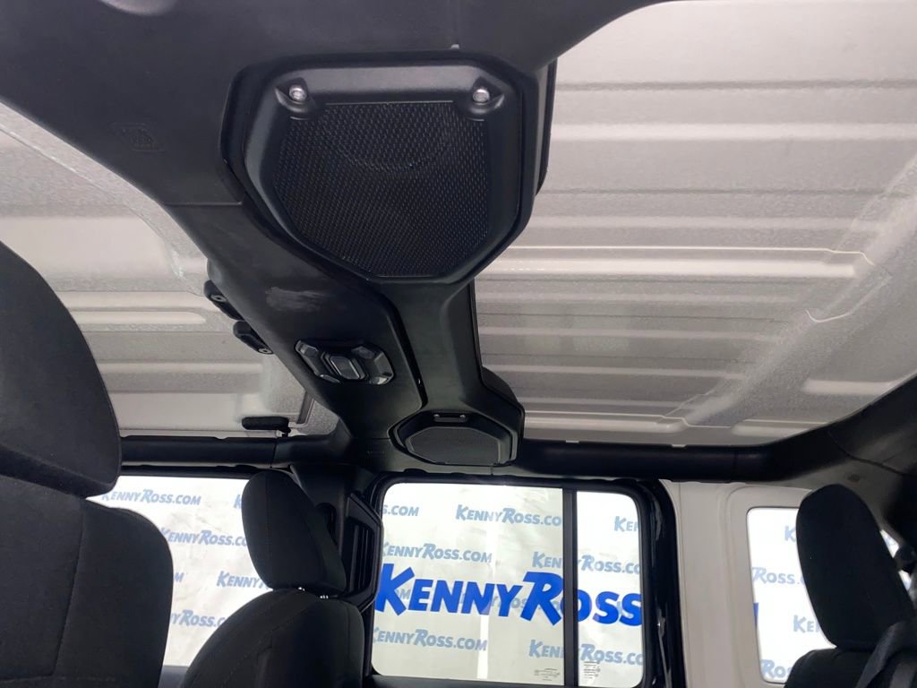 Used 2021 Jeep Wrangler Unlimited Sahara w/ Uconnect 4C Nav & Sound Group image 31
