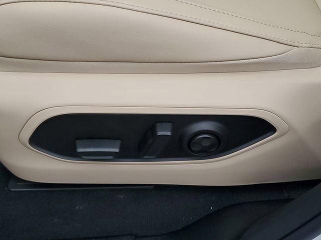 New 2025 Jeep Grand Cherokee L Limited image 17