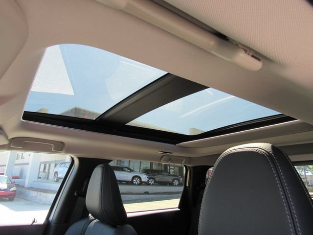 New 2026 Mitsubishi Outlander SE FWD image 25