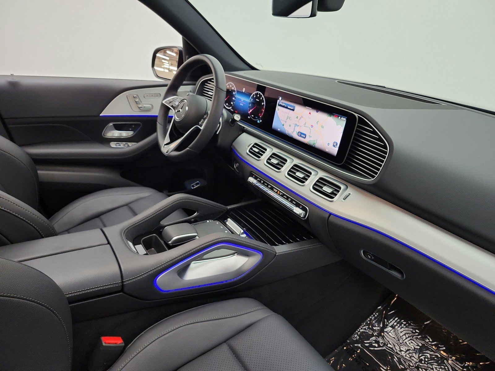 Used 2025 Mercedes-Benz GLE 350 4MATIC image 19