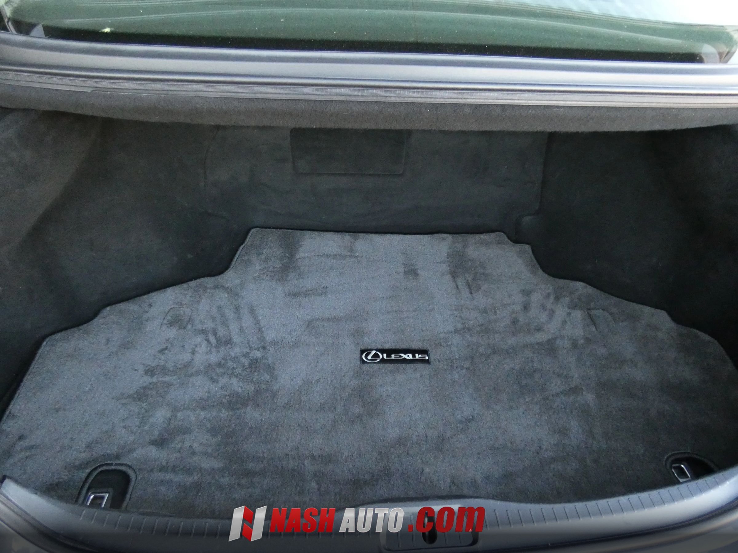 Used 2013 Lexus LS 460 w/ Ultra Luxury Pkg RWD image 76