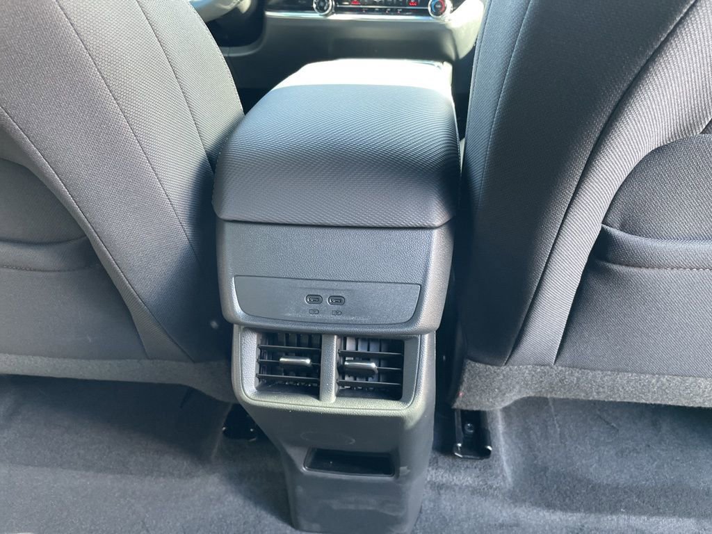 New 2026 Chevrolet Equinox LT image 36