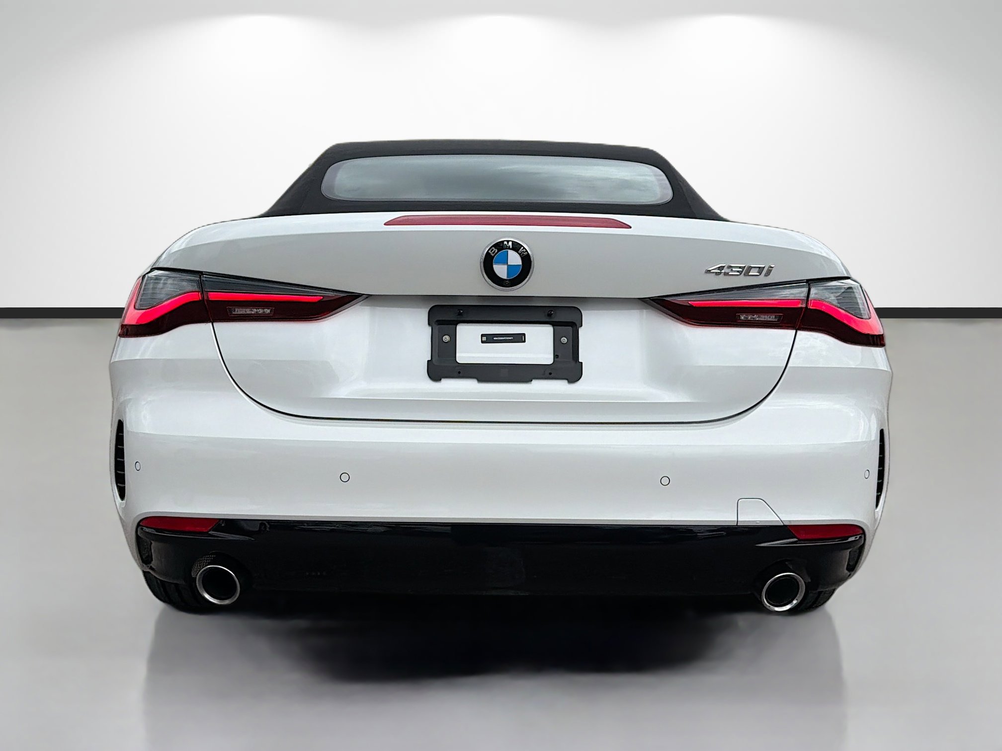 Used 2026 BMW 430i Convertible image 4