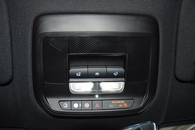 New 2025 Chevrolet Equinox EV RS w/ Convenience Package II image 47