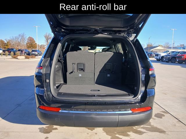 New 2025 Jeep Grand Cherokee L Laredo image 20