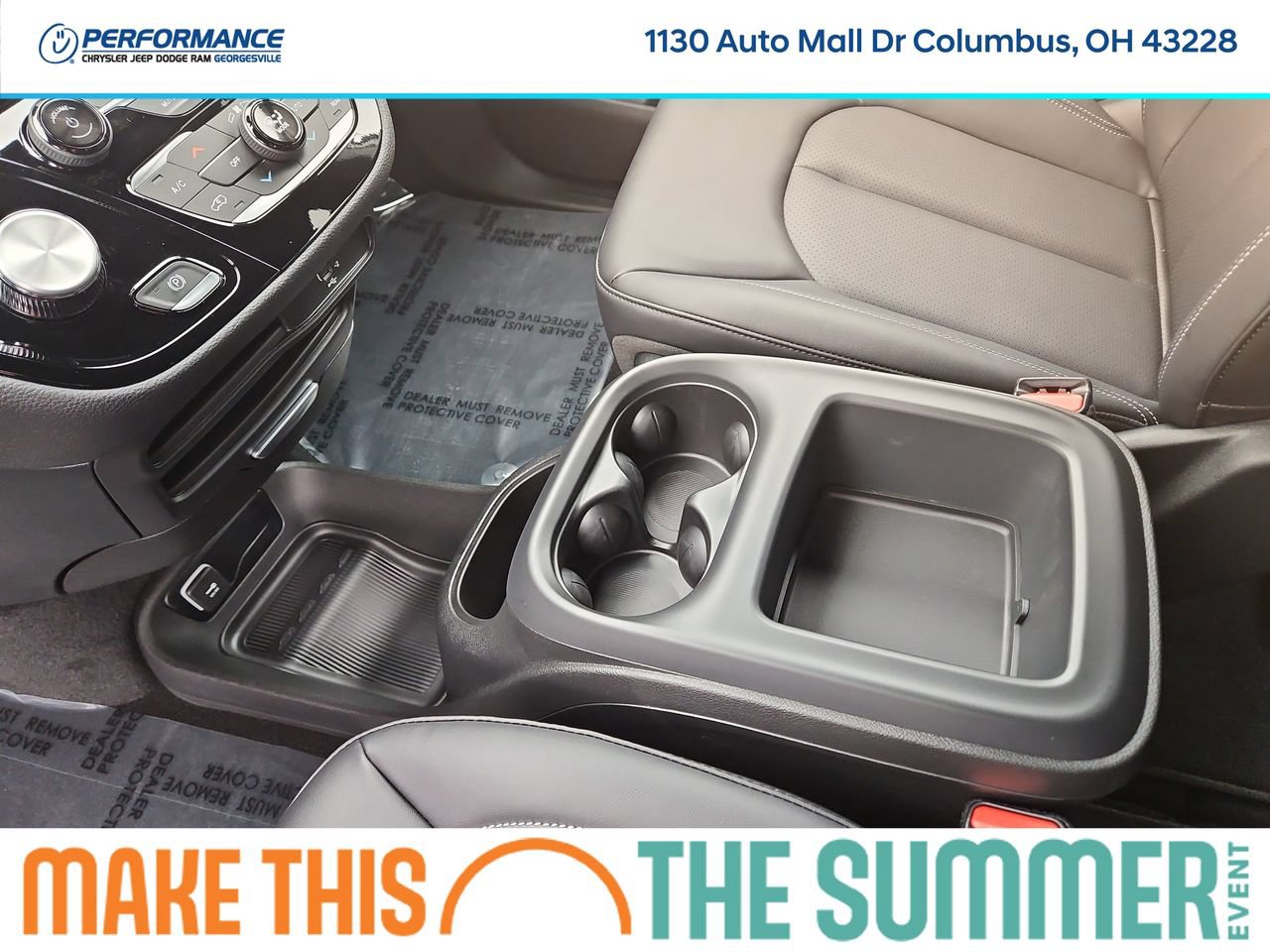 New 2026 Chrysler Pacifica Select w/ S Appearance Package FWD image 32