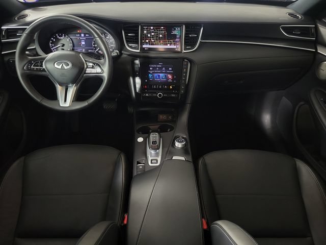 Certified 2025 INFINITI QX55 Essential AWD/4WD image 10