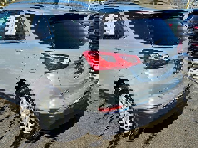 Used 2021 Chevrolet Equinox LT image 24
