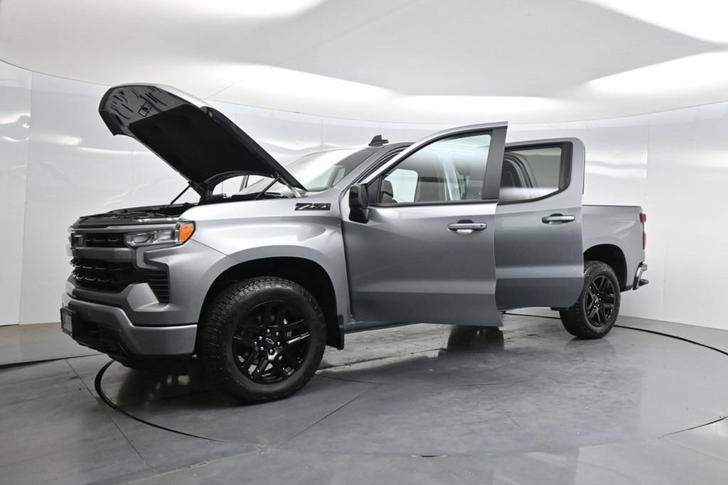 Used 2026 Chevrolet Silverado 1500 RST AWD/4WD image 43