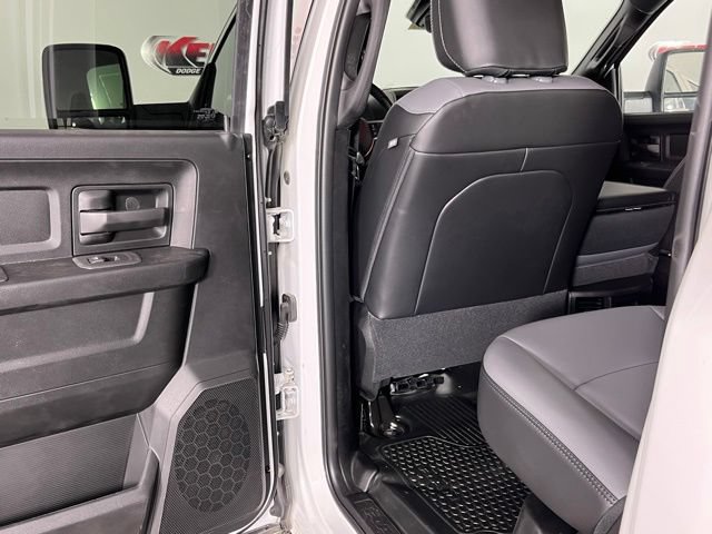 New 2026 RAM 2500 Tradesman w/ Chrome Appearance Group AWD/4WD image 24