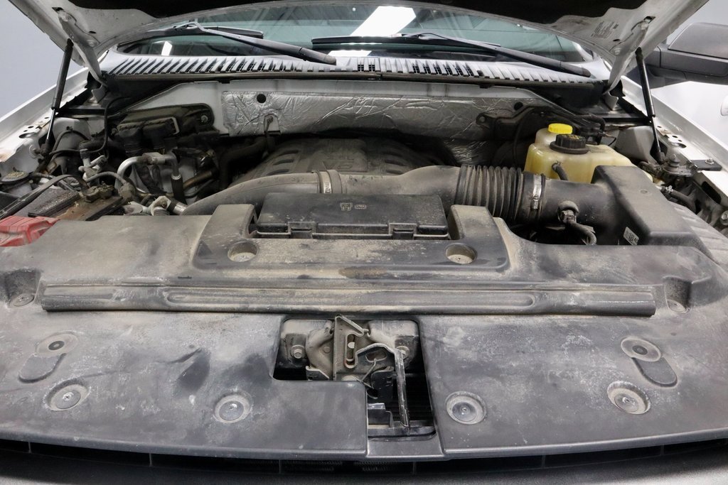 Used 2017 Ford Expedition XLT image 23