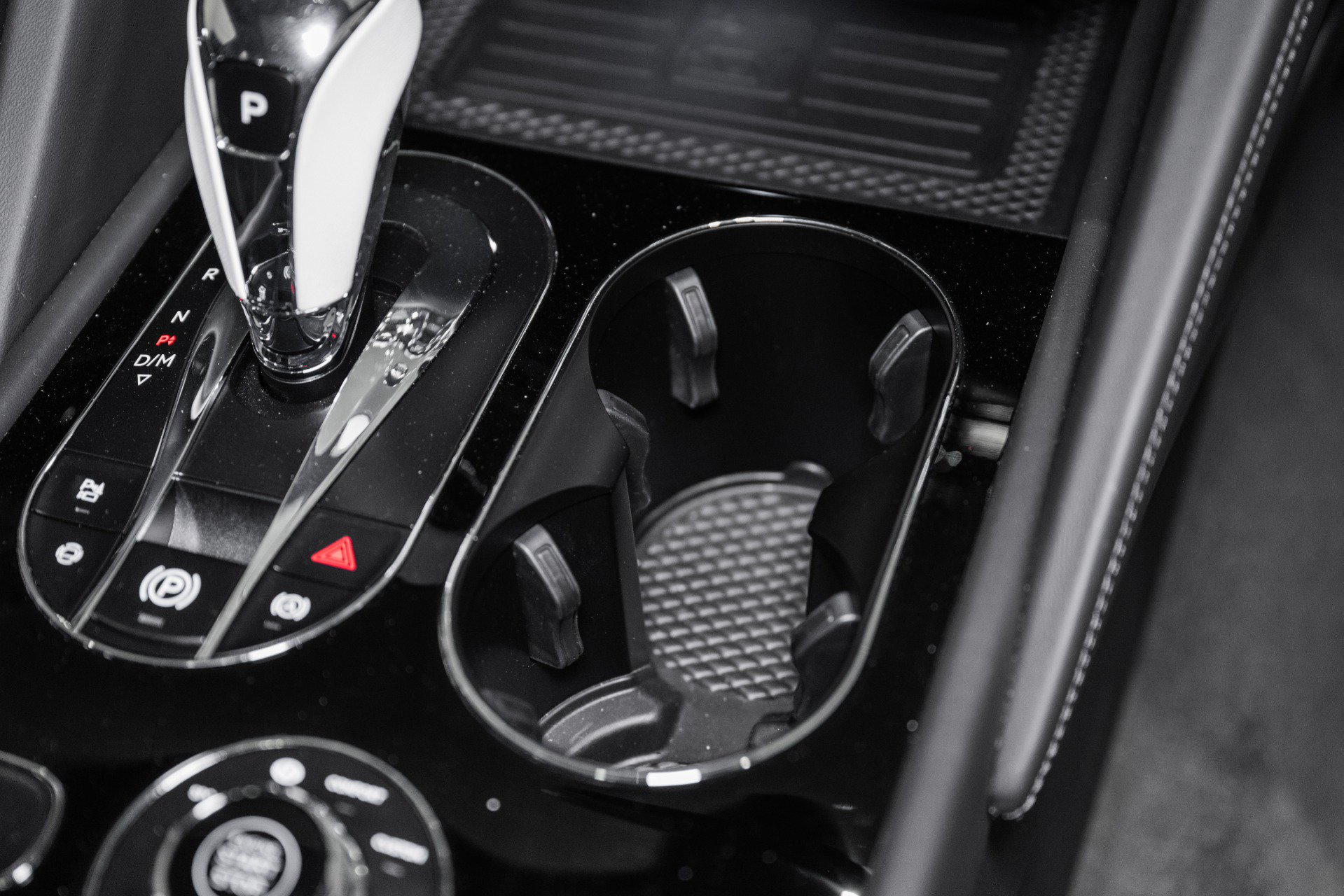 New 2024 Bentley Bentayga AWD/4WD image 48