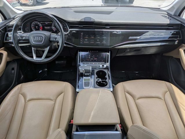 Used 2021 Audi Q7 2.0T Premium Plus w/ Premium Plus Package AWD/4WD image 17