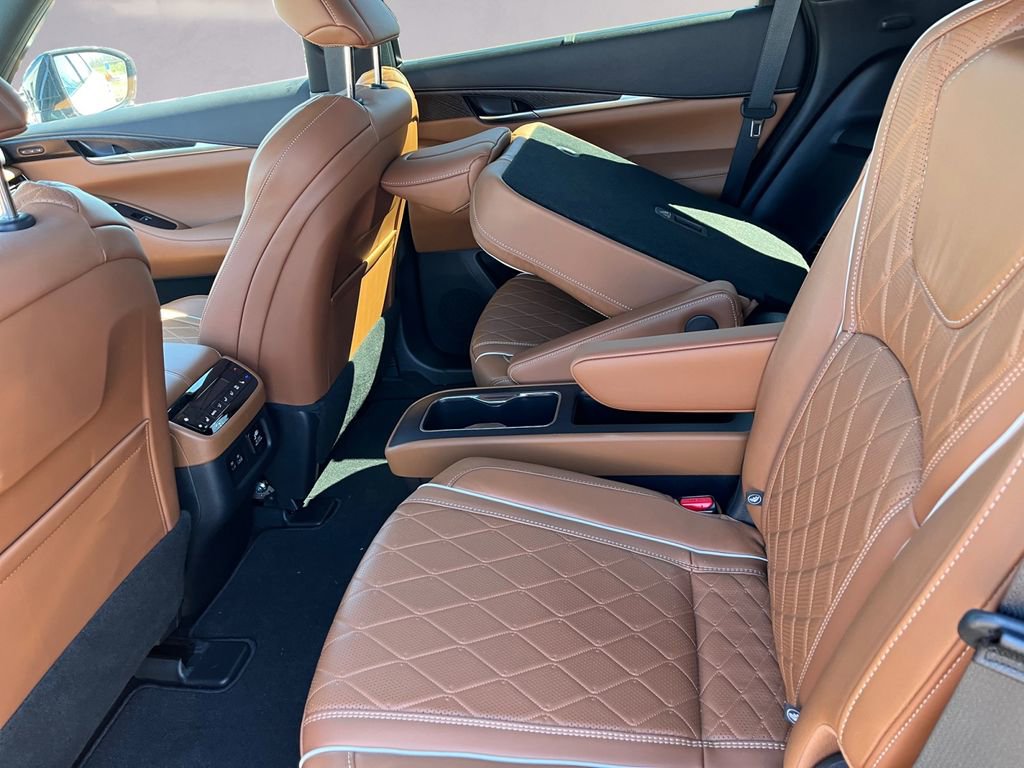 Used 2023 INFINITI QX60 Autograph w/ Cargo Package AWD/4WD image 13