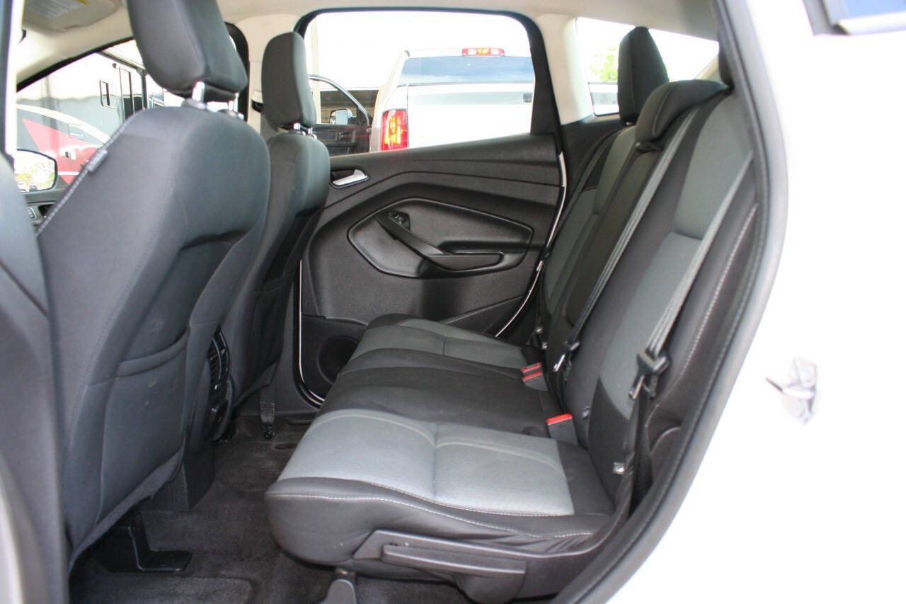 Used 2018 Ford C-MAX SE FWD image 14