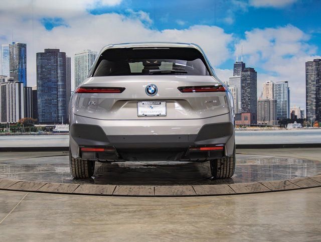Certified 2025 BMW iX xDrive50 w/ Premium Package image 9