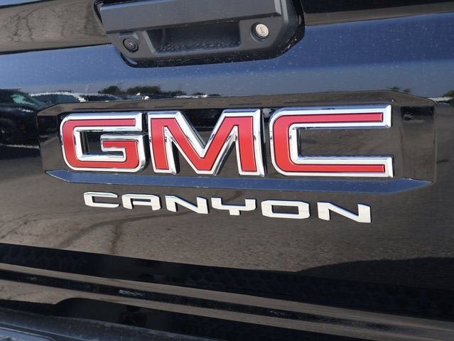 New 2026 GMC Canyon AT4 AWD/4WD image 16