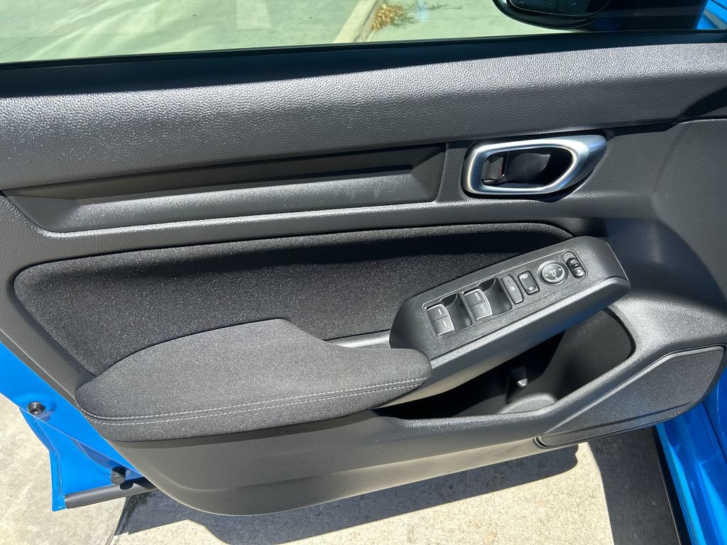 Used 2022 Honda Civic Sport image 11