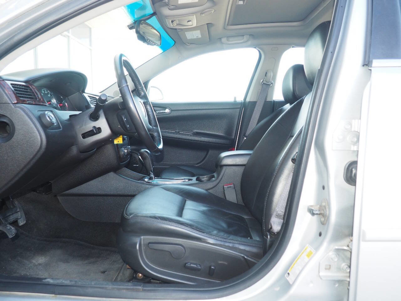 Used 2013 Chevrolet Impala LTZ image 8