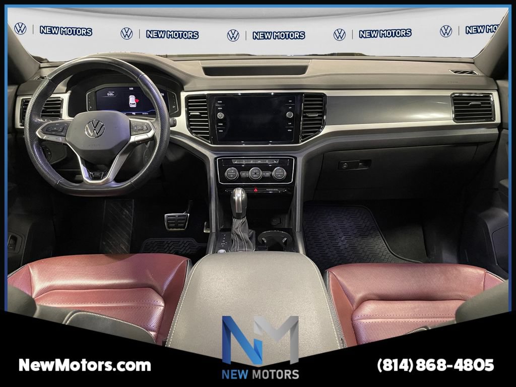 Used 2023 Volkswagen Atlas Cross Sport SEL Premium R-Line AWD/4WD image 10