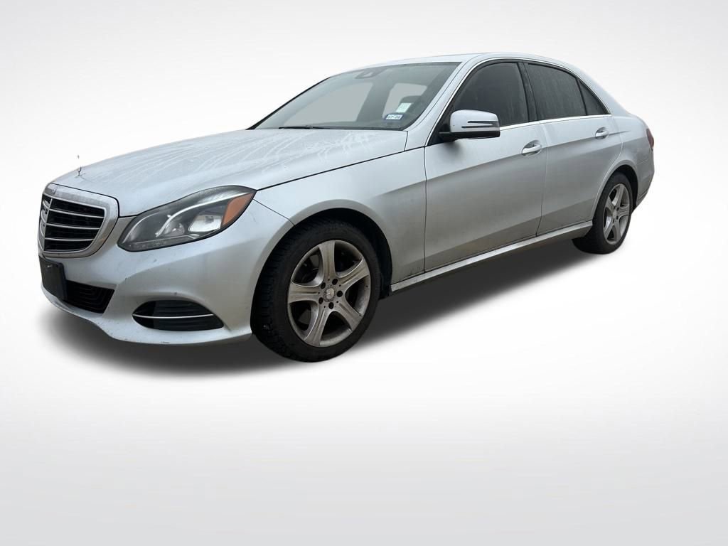 Used 2014 Mercedes-Benz E 350 4MATIC Sedan w/ Premium 1 Package image 3