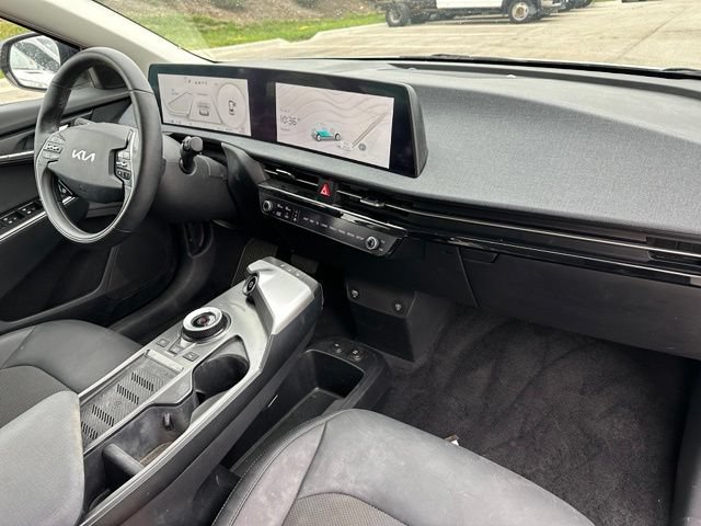 Used 2024 Kia EV6 Light AWD/4WD image 9