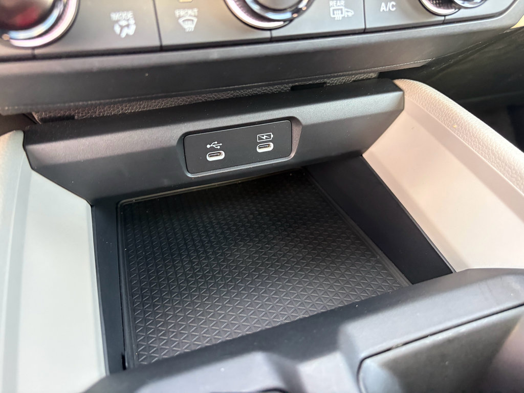 Certified 2025 Honda Accord SE image 19