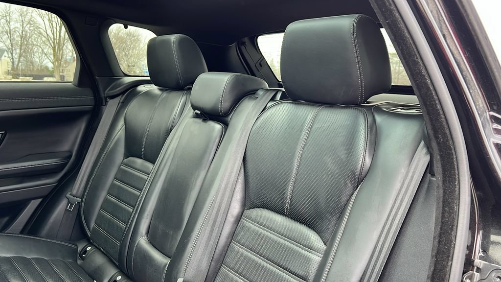 Used 2016 Land Rover Range Rover Evoque HSE Dynamic AWD/4WD image 32