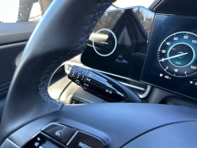 Used 2024 Hyundai Elantra SEL w/ Convenience Package image 24