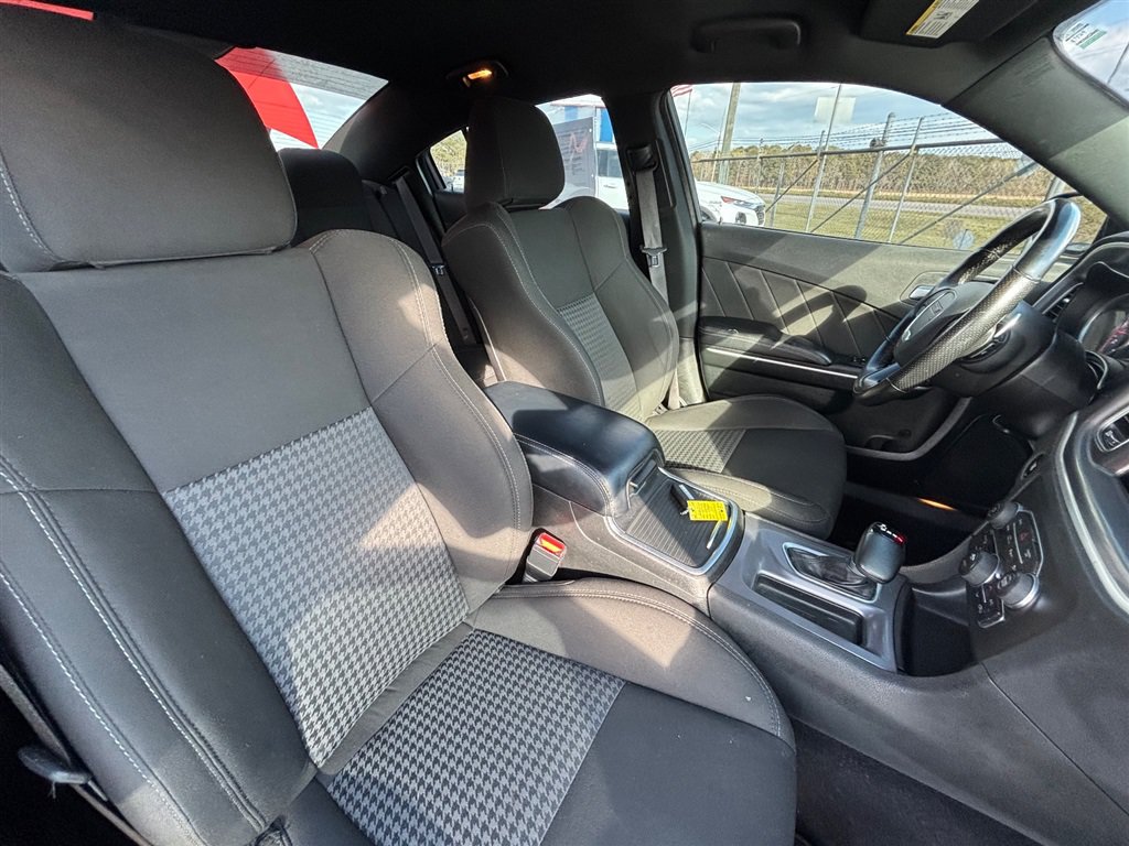 Used 2022 Dodge Charger GT RWD image 19