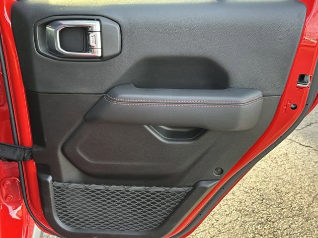 Certified 2022 Jeep Wrangler Unlimited Rubicon w/ Steel Bumper Group AWD/4WD image 21