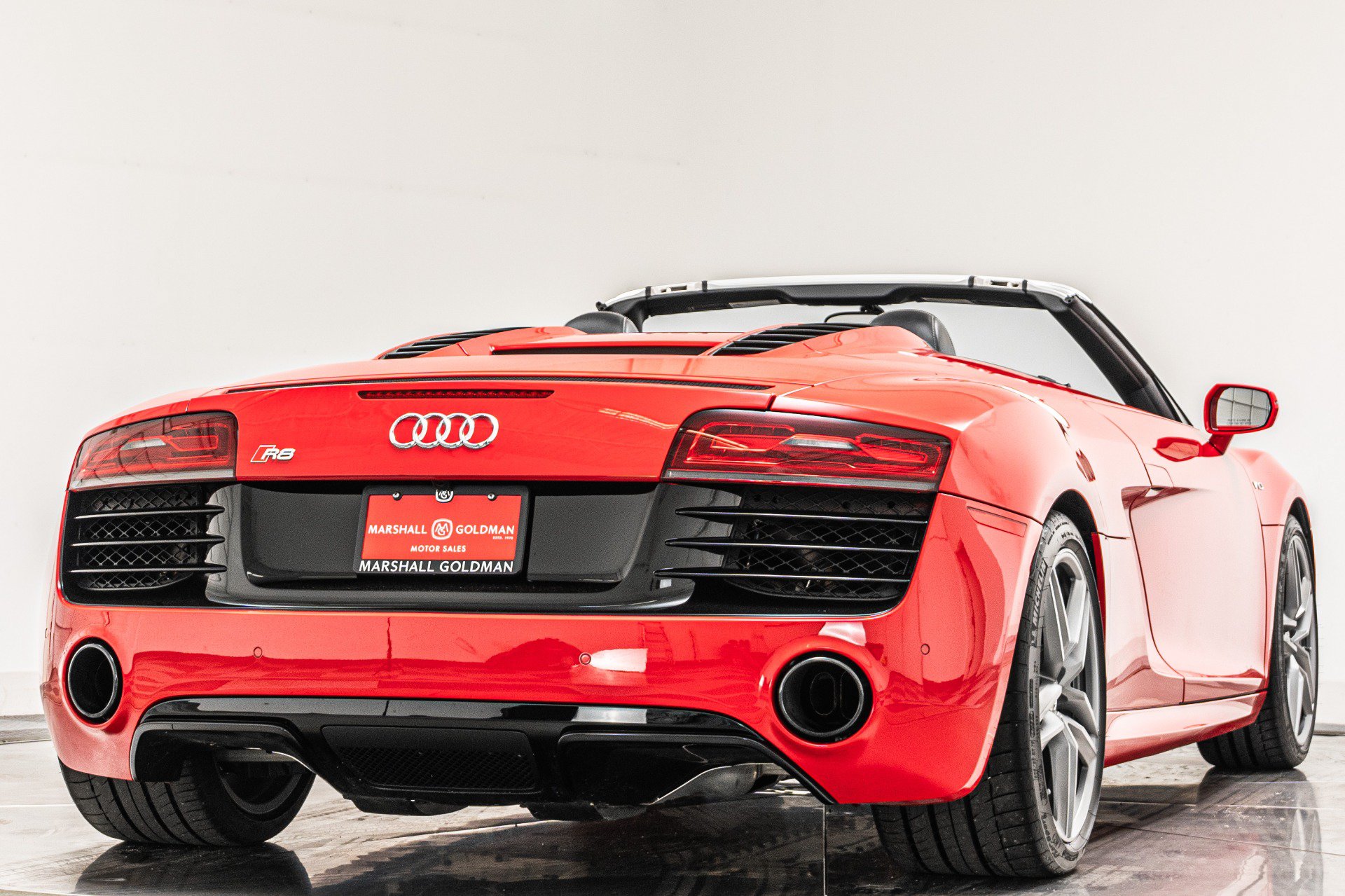 Used 2014 Audi R8 V10 AWD/4WD image 9