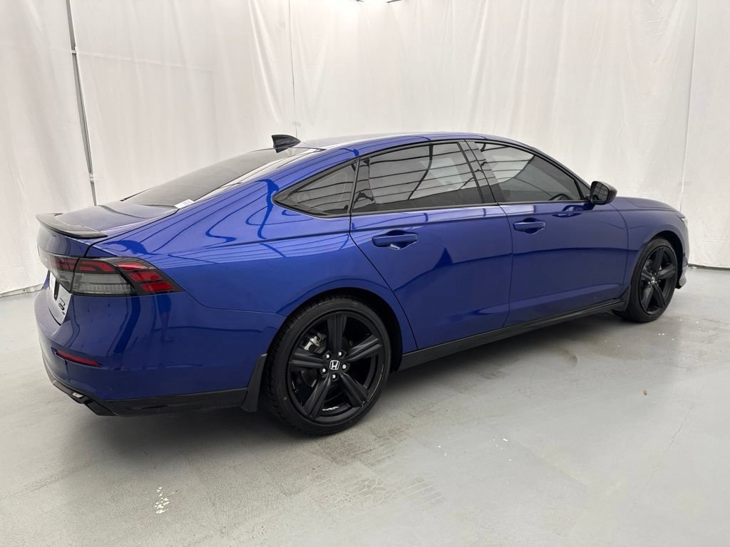 Used 2024 Honda Accord Sport image 13