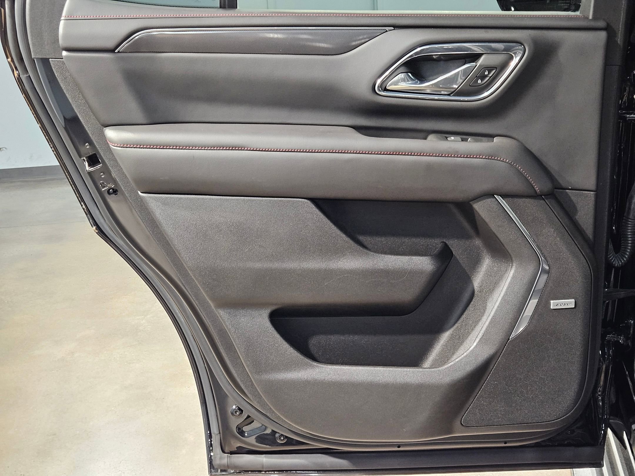 Used 2023 Chevrolet Tahoe RST AWD/4WD image 34