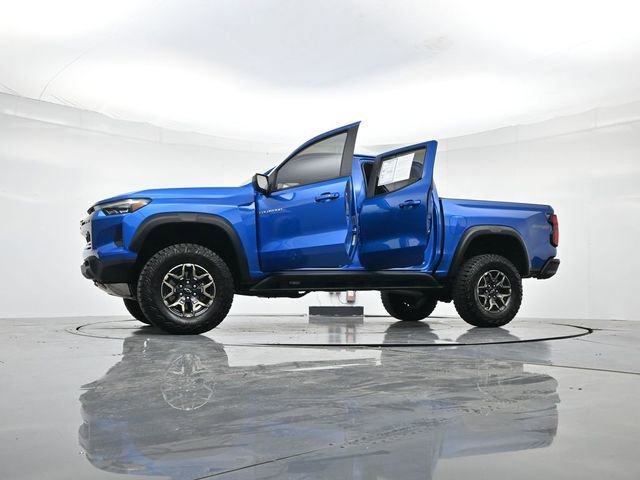 Used 2024 Chevrolet Colorado ZR2 w/ Technology Package image 54